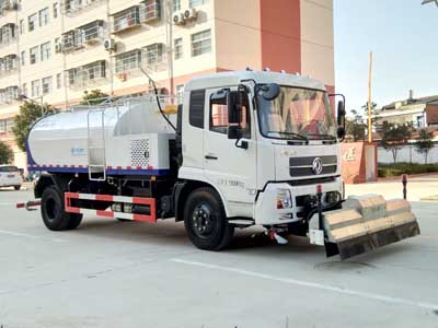 程力威牌CLW5180GQXD5型清洗車